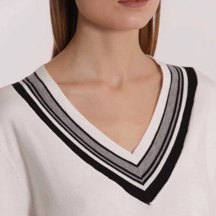 Mimì-Muà MAGLIA TRICOLOR CON DETTAGLIO RIGHE