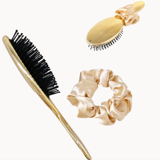 CAMOMILLA SET SPAZZOLA CON SCRUNCHIE