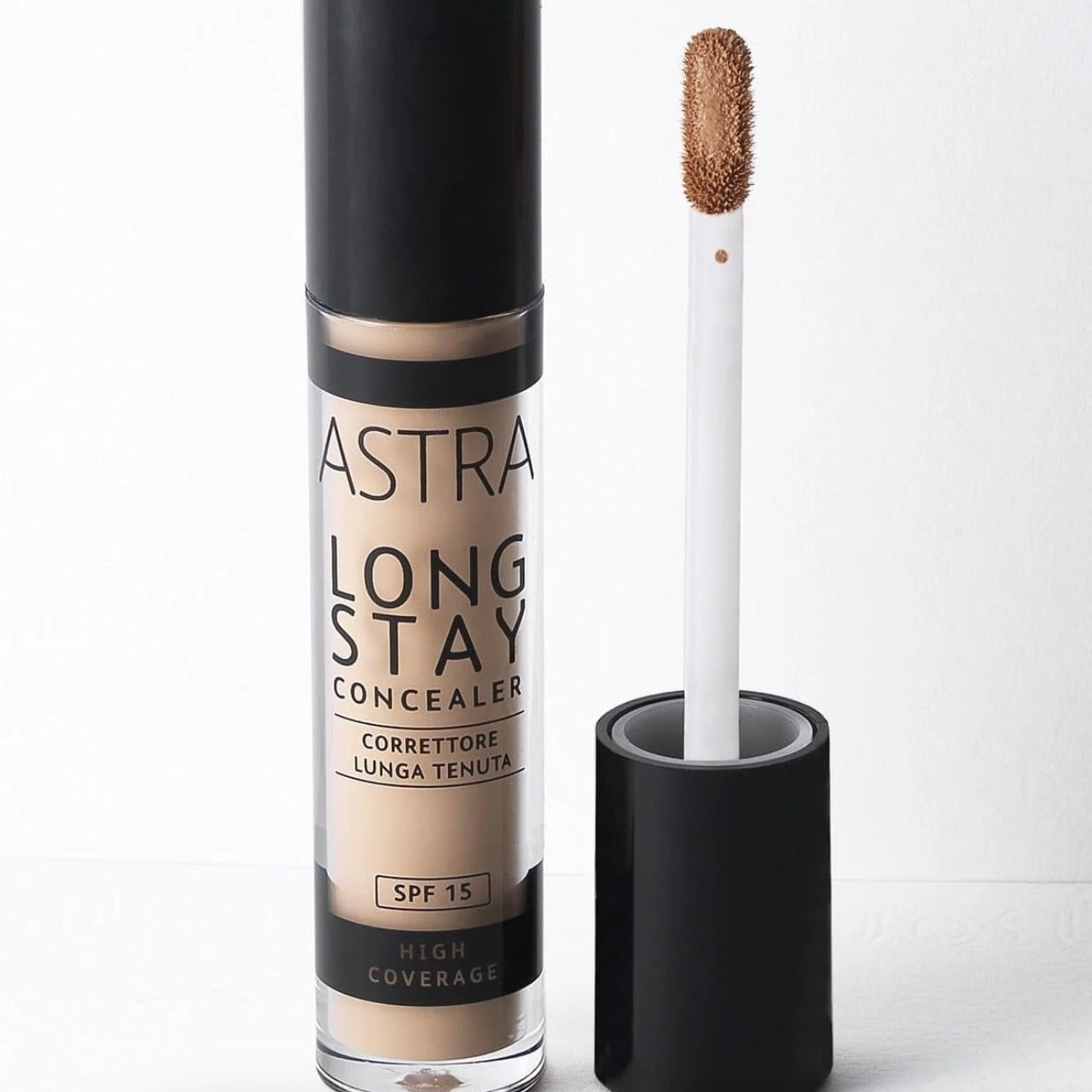 ASTRA LONG STAY CONCEALER correttore lunga tenuta