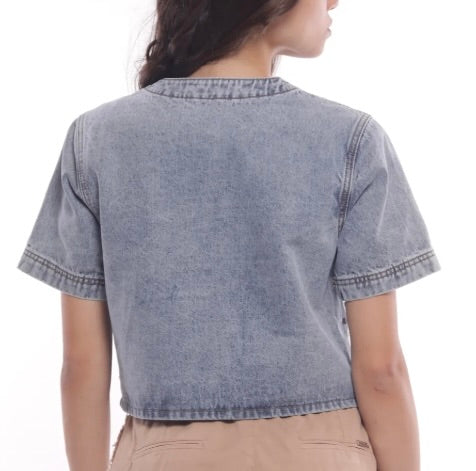 Mimì Muà GIUBBOTTO DI JEANS CON RIVETTI GIOIELLO