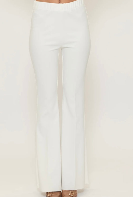 VICOLO PANTALONE A ZAMPA