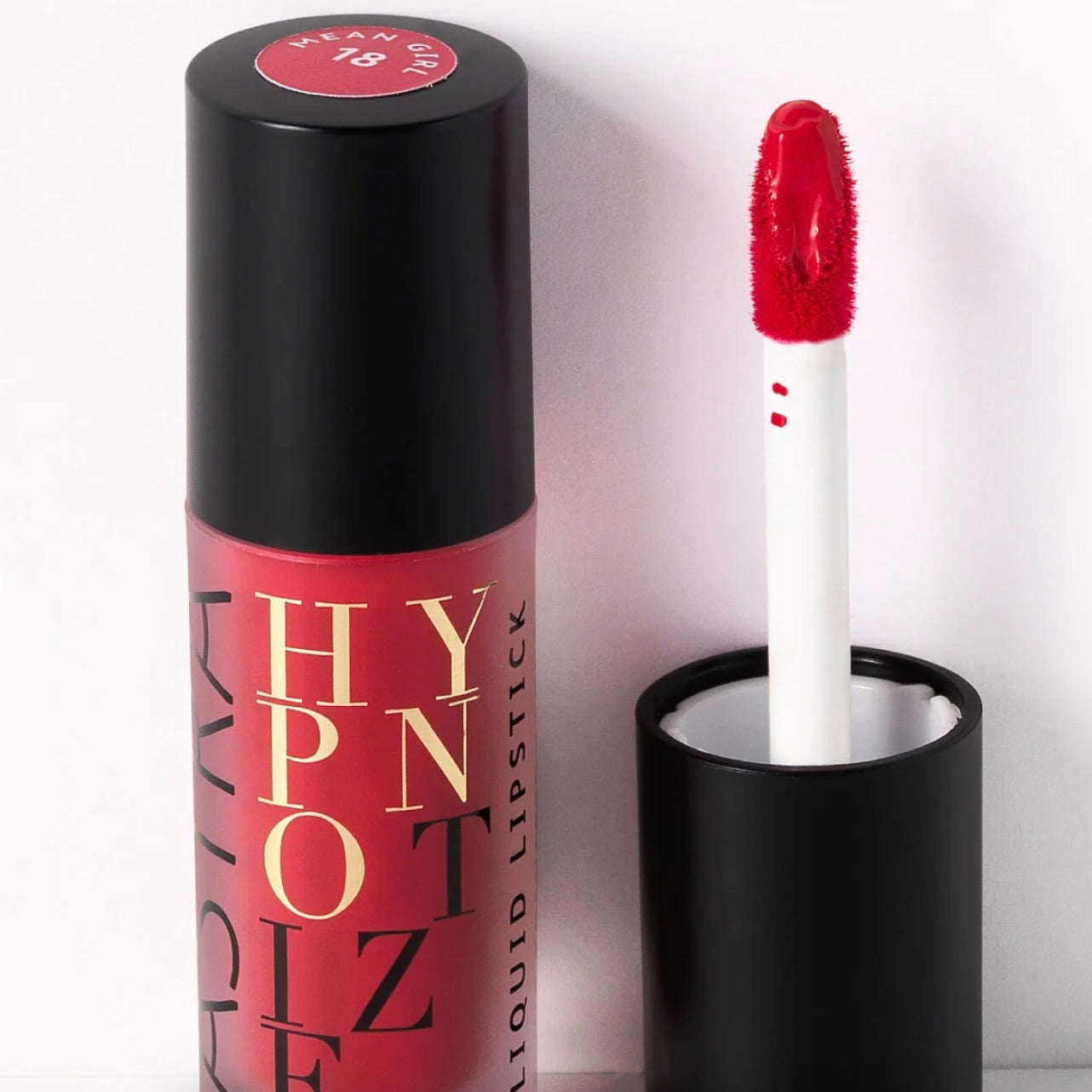 ASTRA HYPNOTIZE LIQUID LIPSTICK rossetto liquido finish opaco