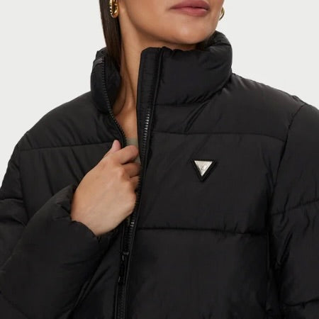 GUESS PIUMINO CON LOGO IN METALLO