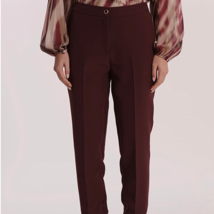 Mimì-Muà PANTALONE SIGARETTA CON ELASTICO DIETRO IN TESSUTO TECNICO