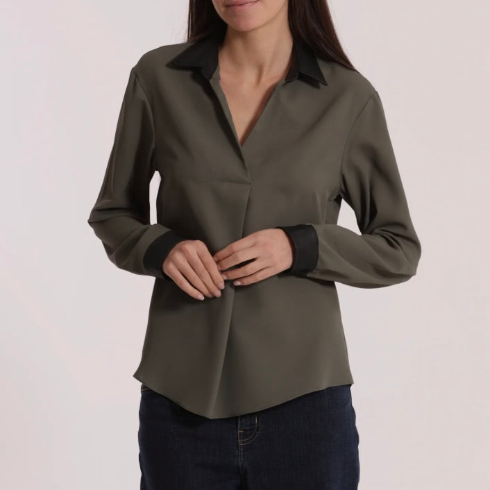 Mimì-Muà BLUSA CON COLLETTO DETTAGLI IN SIMIL PELLE