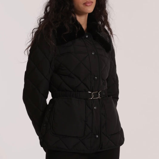 Mimì-Muà PIUMINO CORTO CON COLLO EFFETTO PELLICCIA CON CINTURA