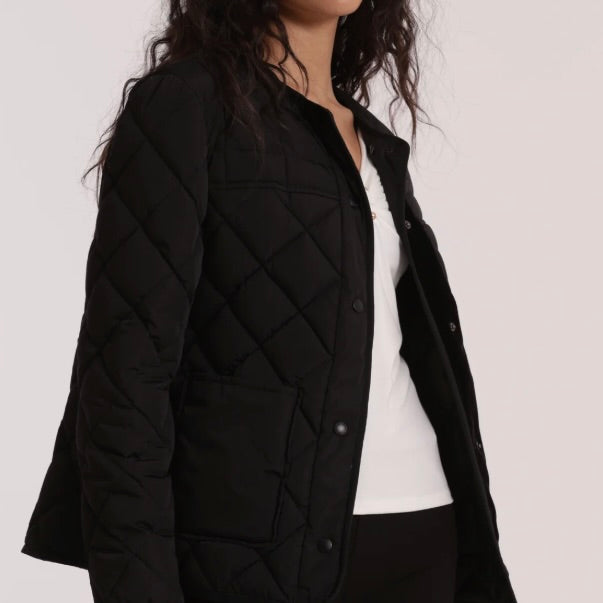 Mimì-Muà PIUMINO CORTO CON COLLO EFFETTO PELLICCIA CON CINTURA