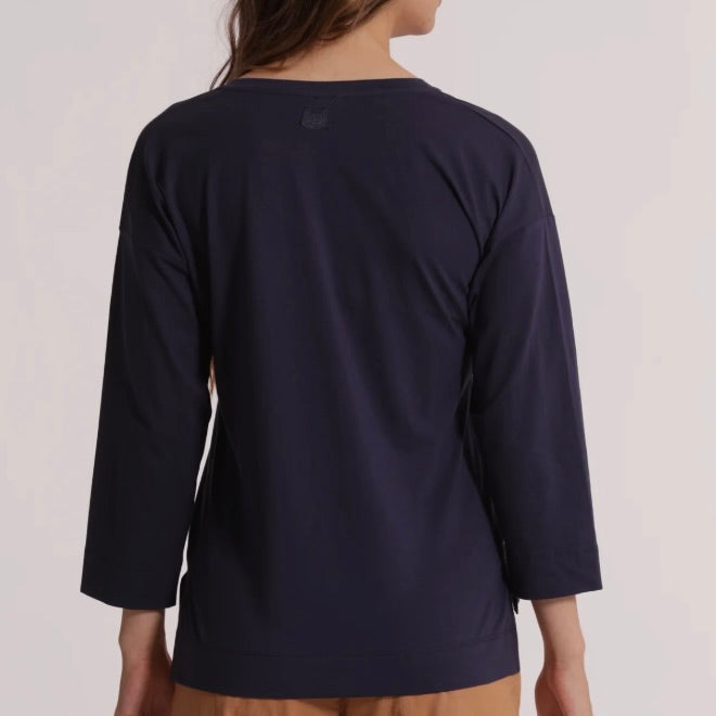 Mimì-Muà T-SHIRT BASIC CON RICAMO GATTO MANICHE LUNGHE