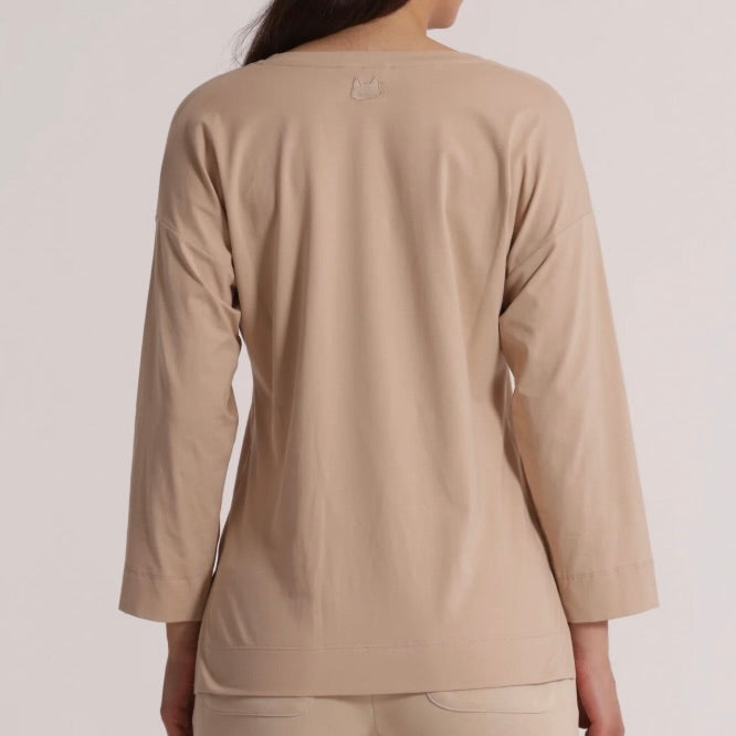 Mimì-Muà T-SHIRT BASIC CON RICAMO GATTO MANICHE LUNGHE