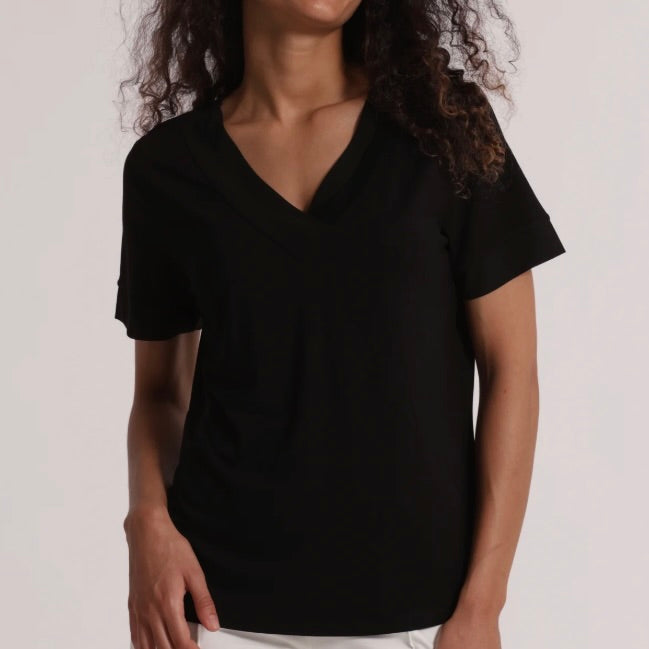 Mimì-Muà T-SHIRT SCOLLO A V CON DETTAGLI IN GEORGETTE