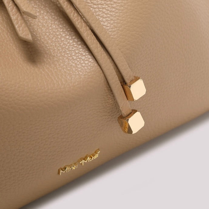 Mimì-Muà BORSA A SPALLA CON TIRA ZIP CON DETTAGLIO QUADRATO