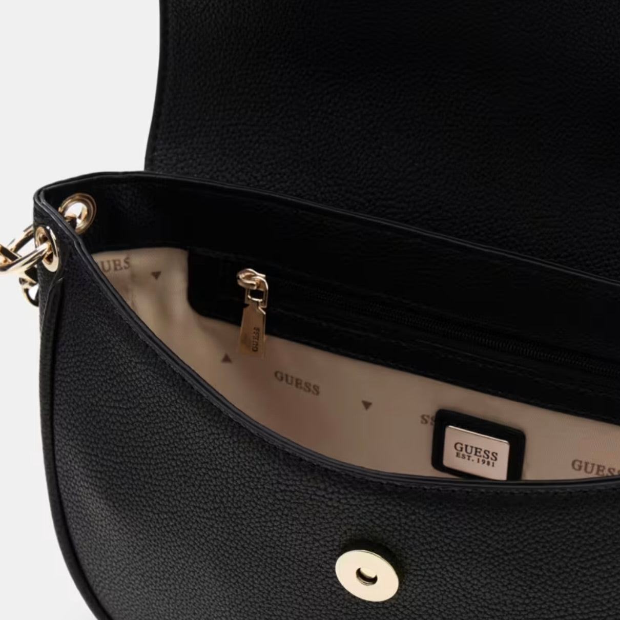 GUESS CAMELIA FLAP SHOULDER BAG